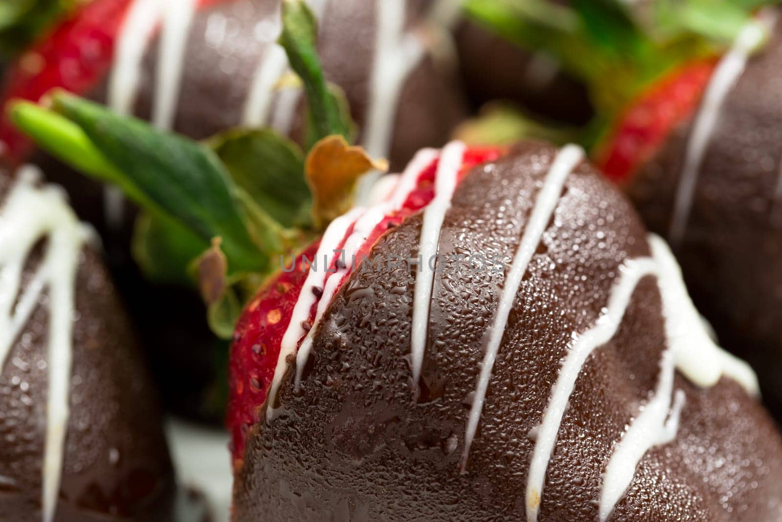 chocolate dipped strawberries