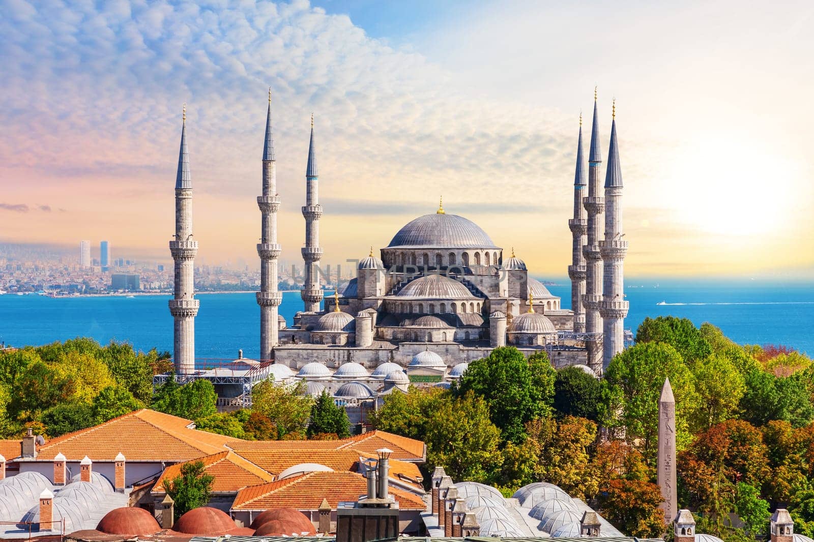 Sultan Ahmet Mosque in Istanbul, bright summer view.