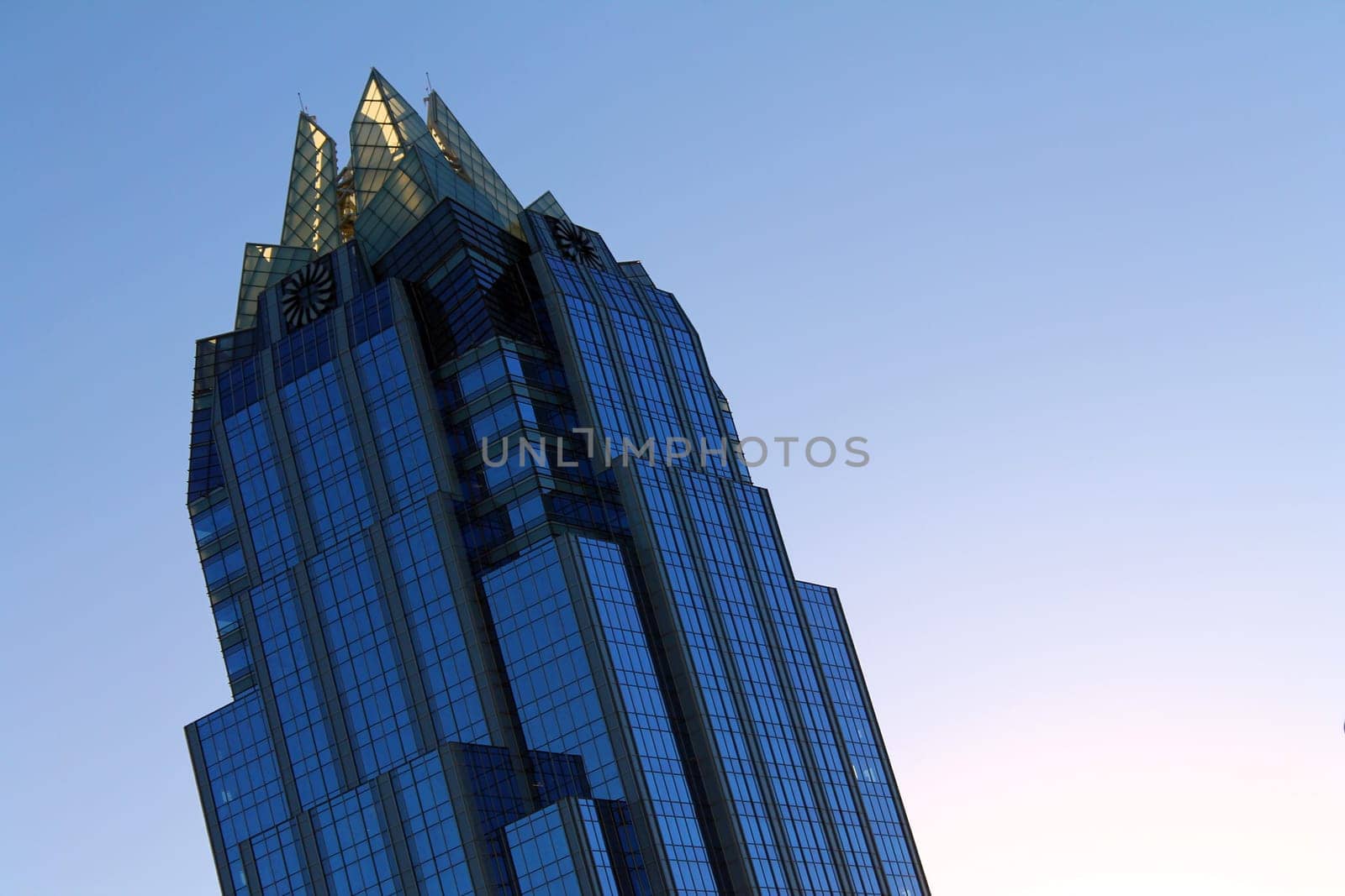 Close up of a mirror skyscraper in Texas