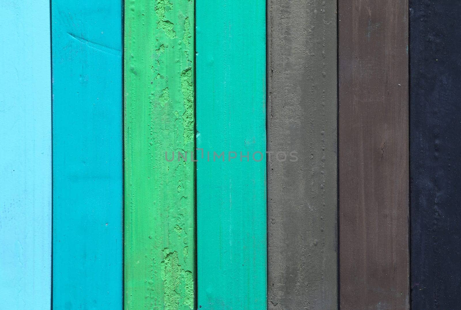 Detail of the crayons - range of cold colors