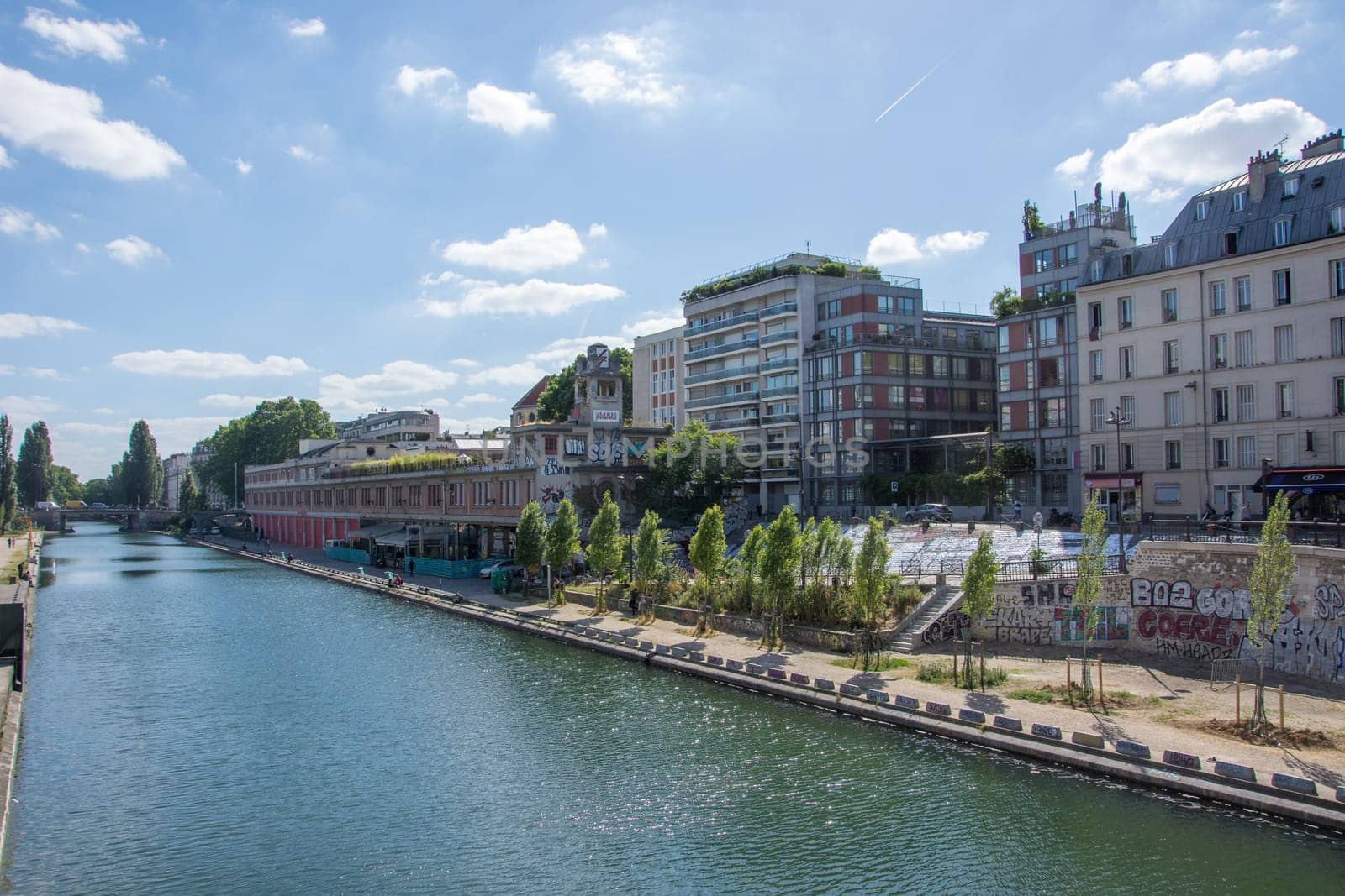 discovery of Paris and the banks of the Seine in summer, France