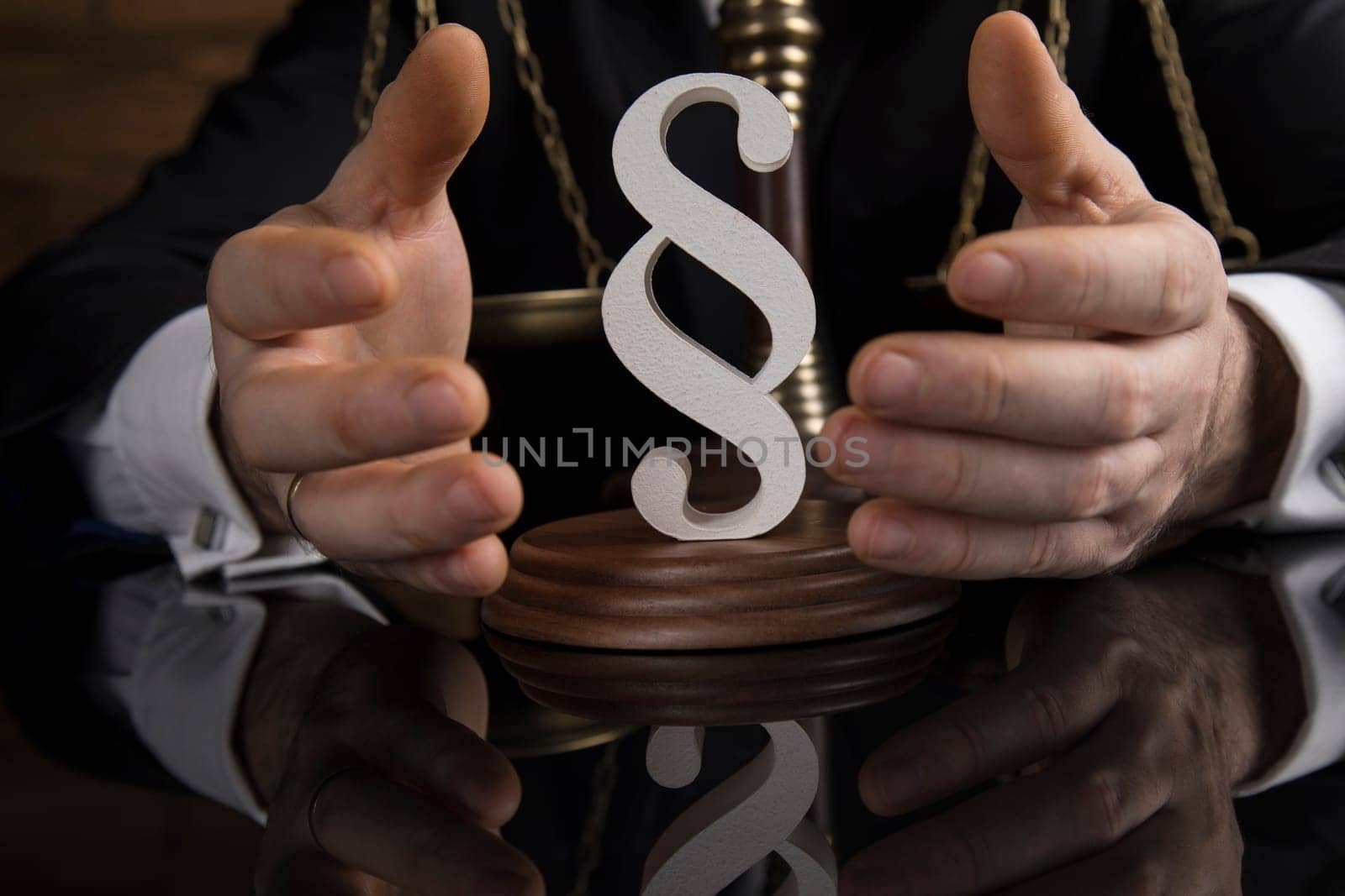 Court gavel,Law theme, mallet of justice, Paragraph
