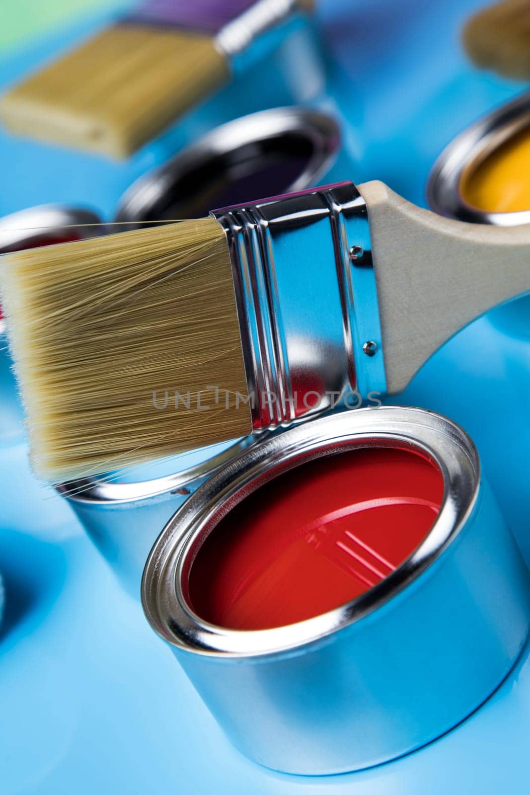 Paint can and paintbrush, Rainbow colors