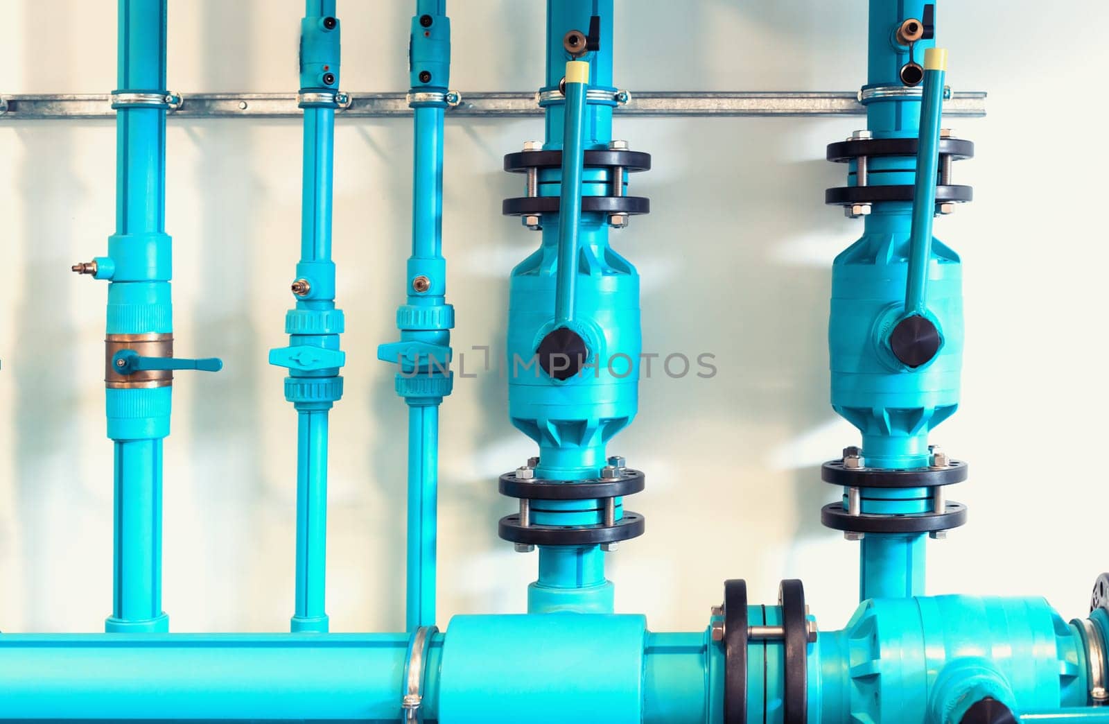 Pipes and valves of heating system