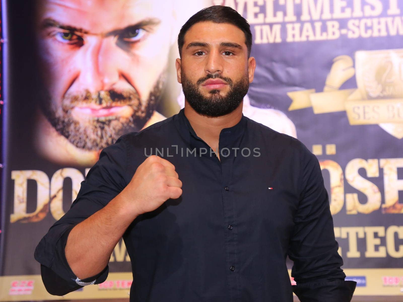 German heavyweight boxer Agit Kabayel (SES Boxing) press conference boxing gala 28.3.2020 Magdeburg