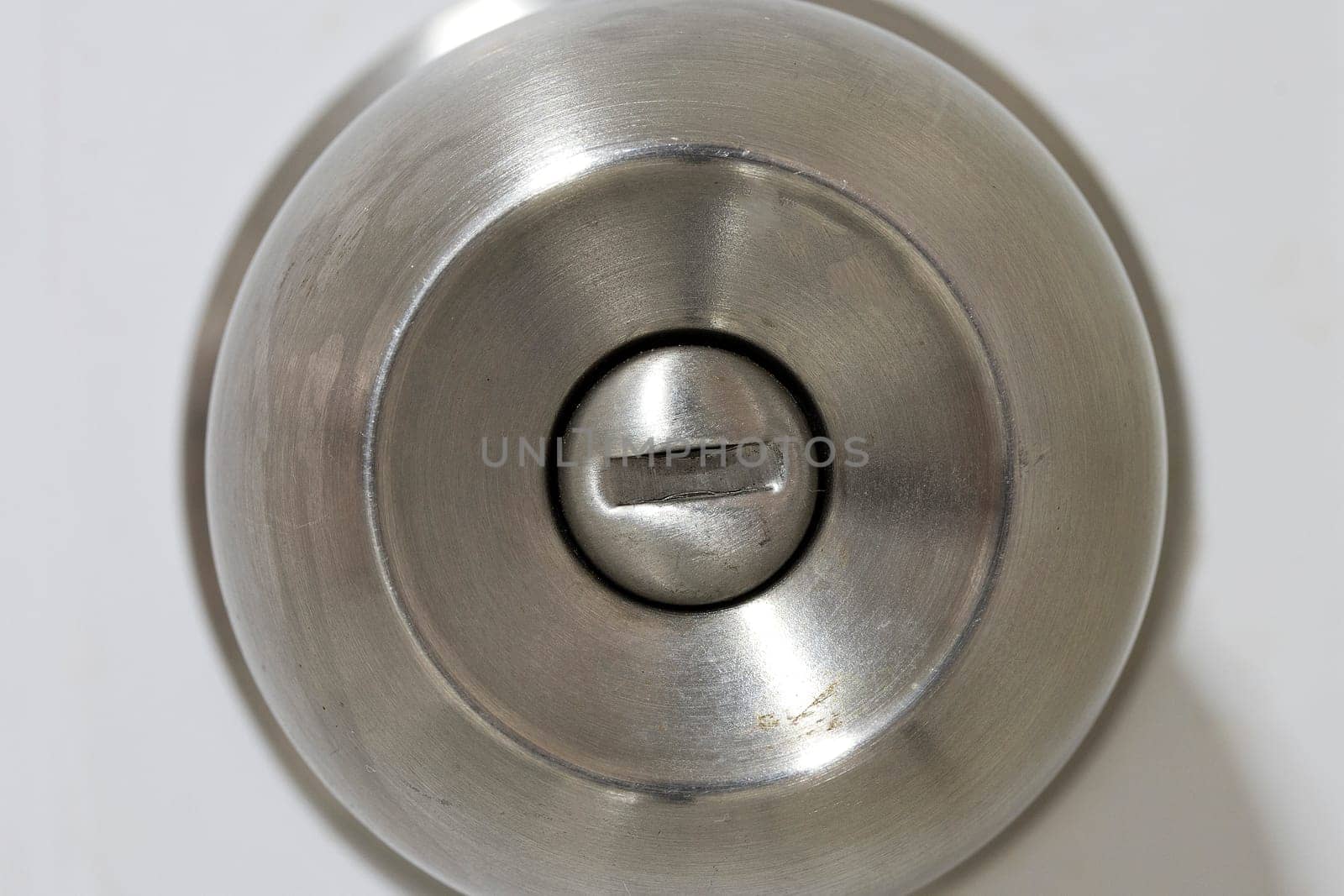 metallic knob round macro silver details
