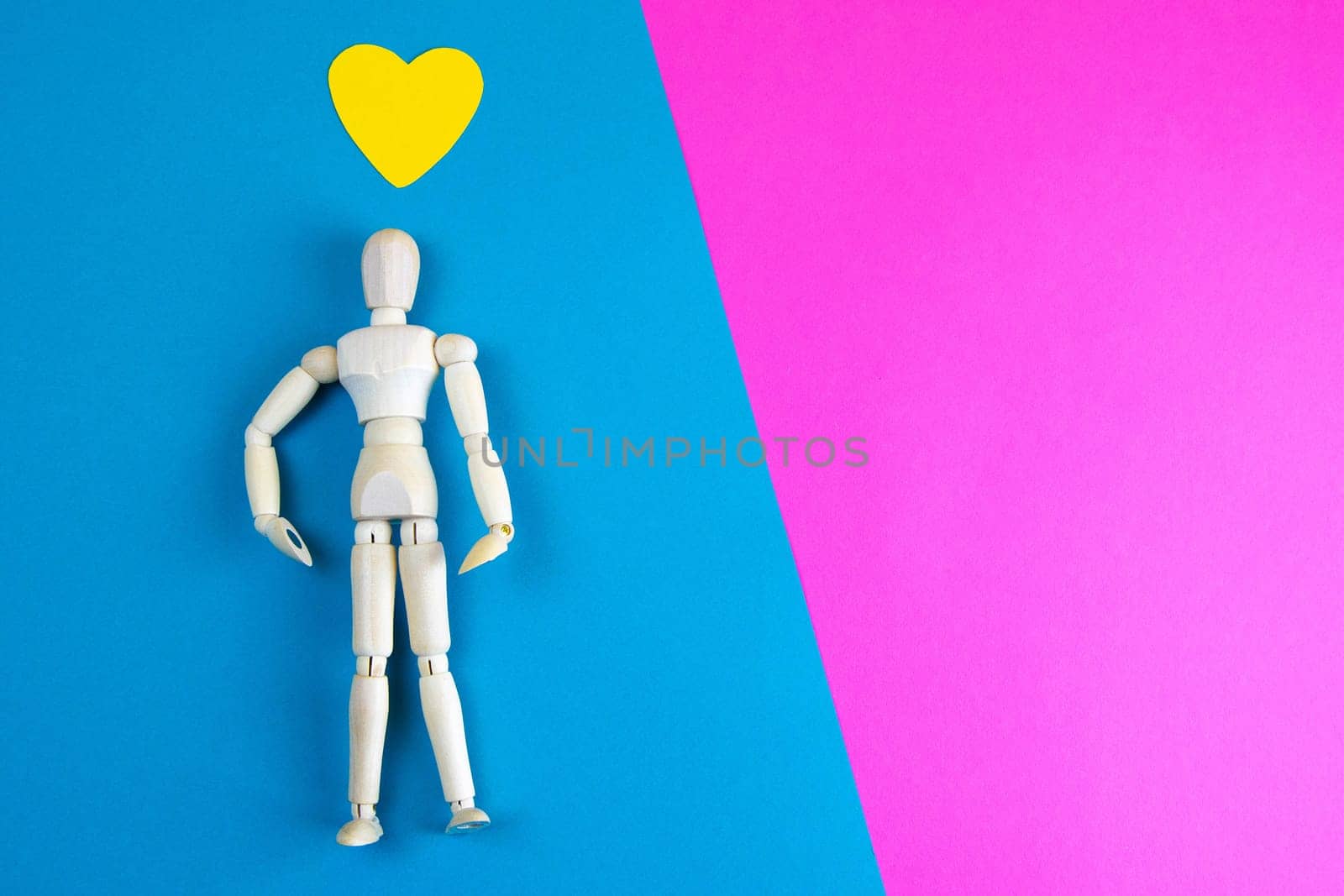 Lemon, ginger, and chapel against multi-colored tablets. The concept of choosing a healthy diet versus taking medication. Top views with clear space