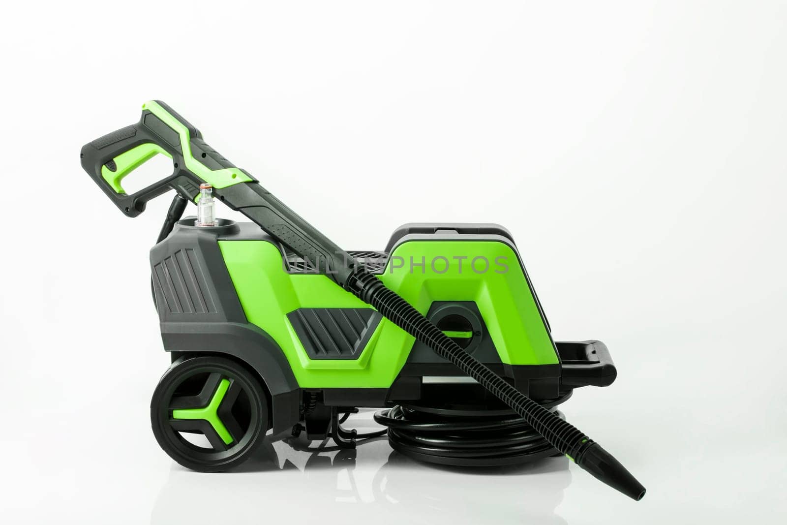 high-pressure cleaner