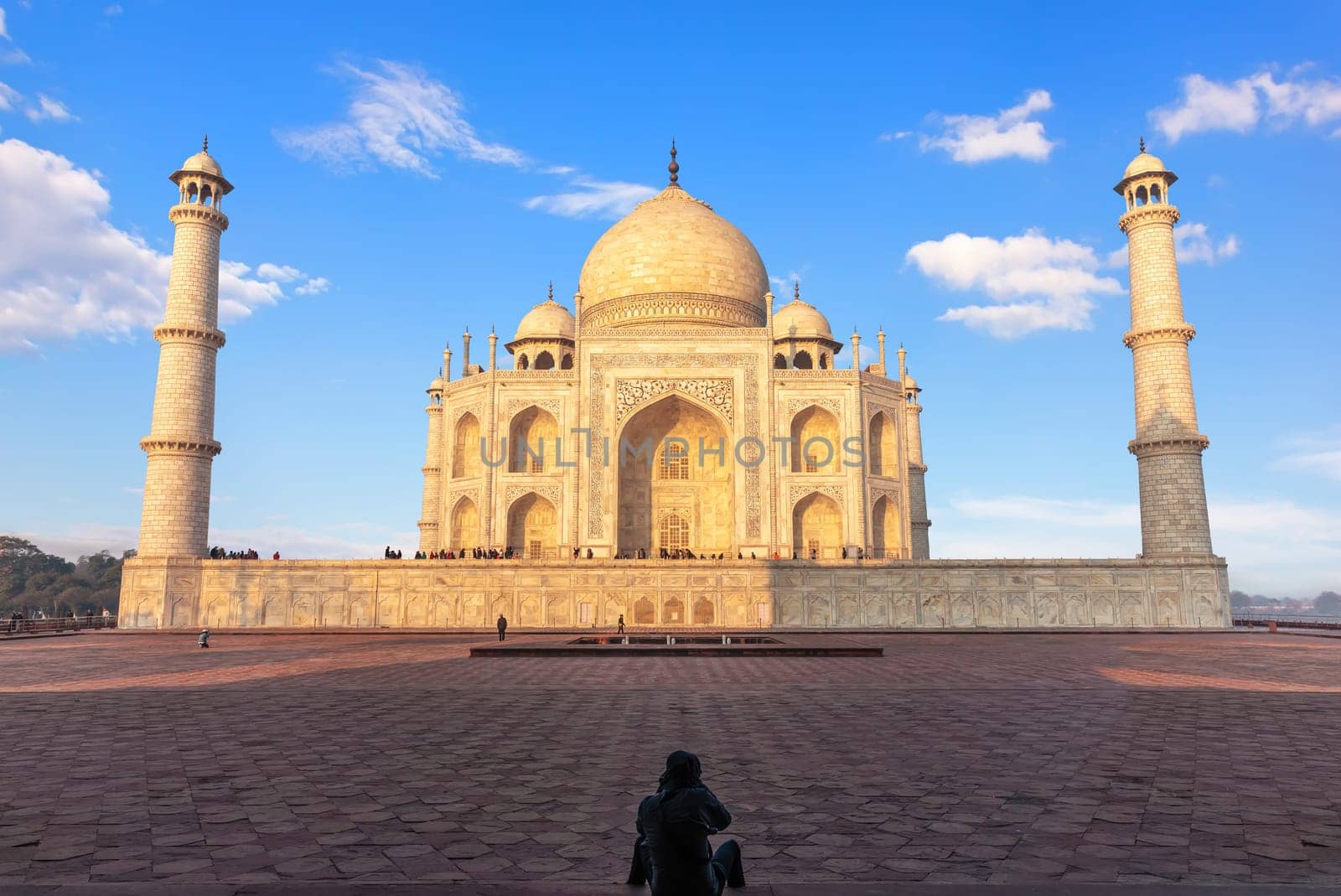 Famous Taj Mahal and a tourist, Agra, Uttar Pradesh, India.