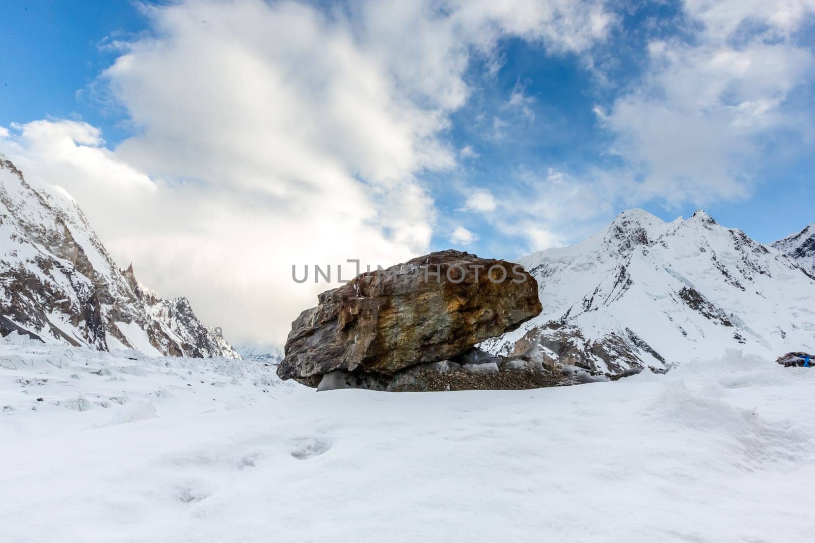 k2, mountain, pakistan, climb, challenge, expedition