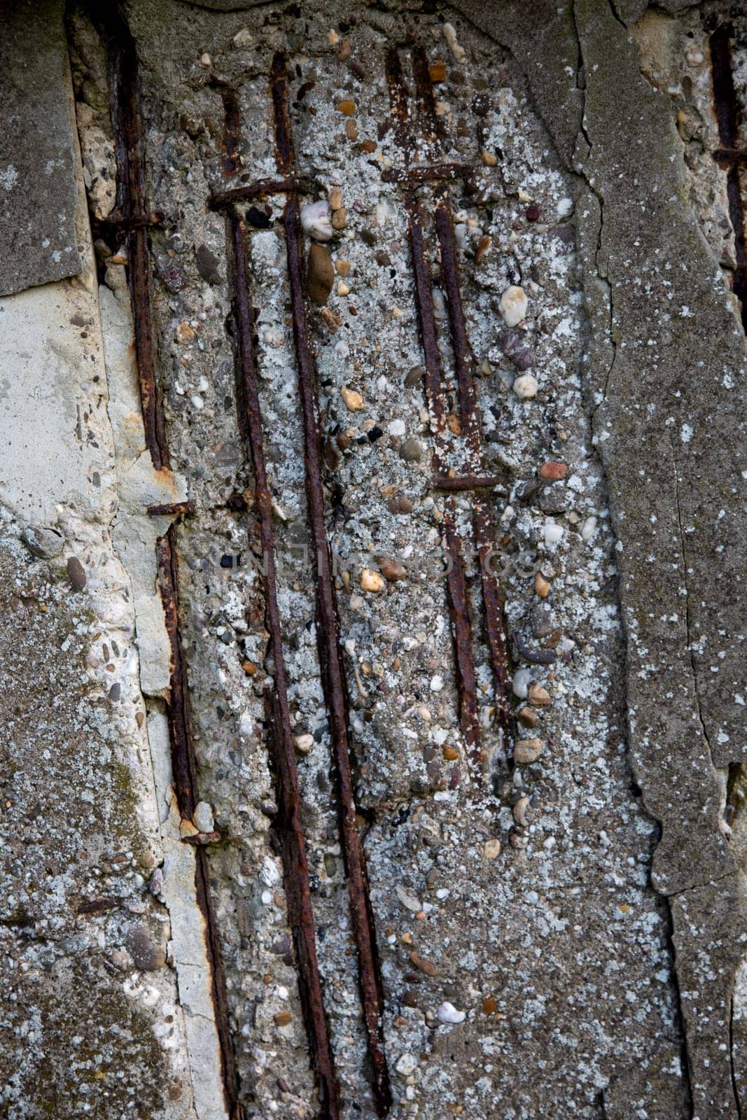 Detail of a broken reinforced concrete wall..