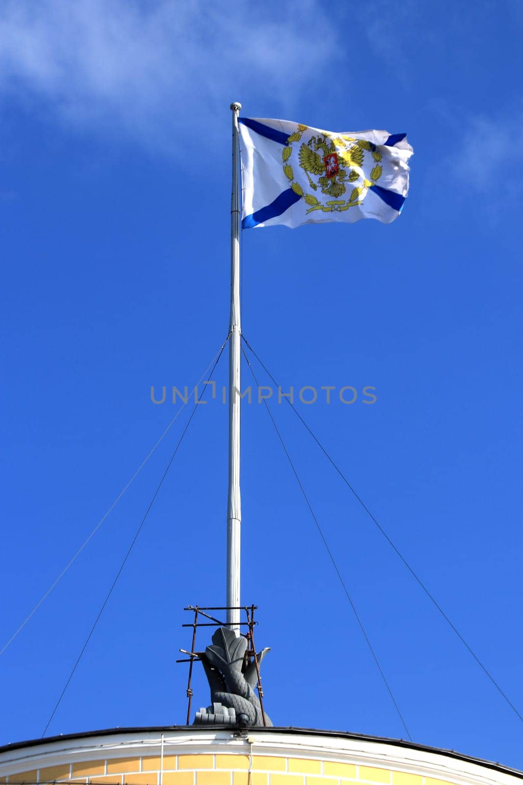 St. Andrew's flag on the flagstaff above the Admiralty building. Saint-Petersburg.