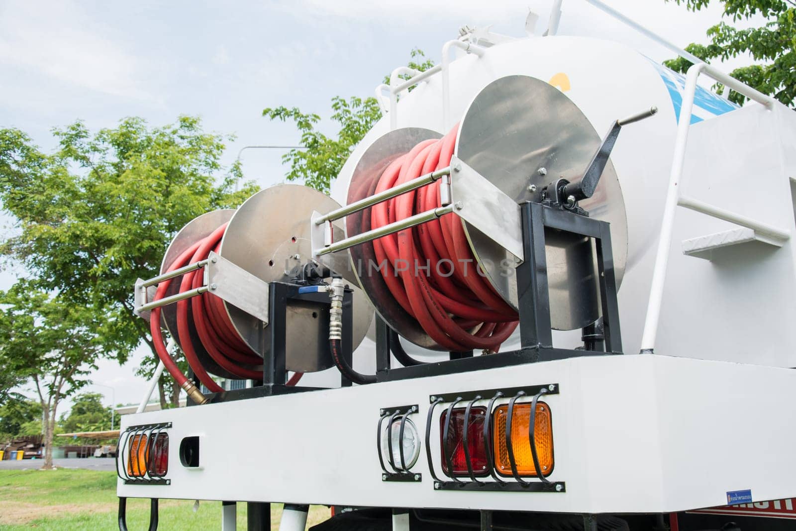 truck water taps and gauges Wash provincial capital