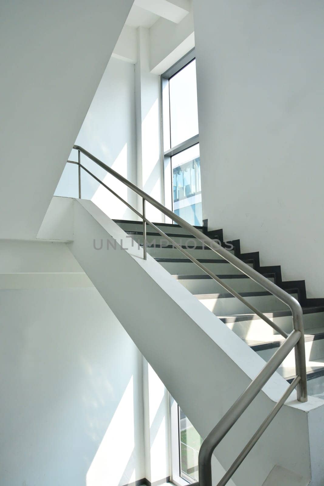 Stairs for emergency exit in building