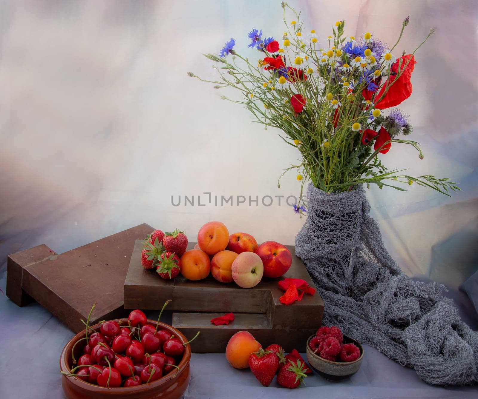 Fruits and Willdflowers