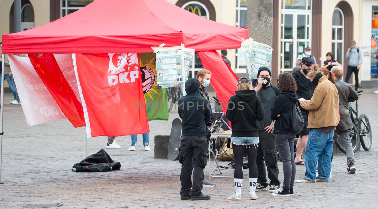 Protests in Trier on the 08.06.2020, Germany, rhineland palatinate, Antifa, demonstration against racism, protest George Floyd, people wearing masks, covid-19