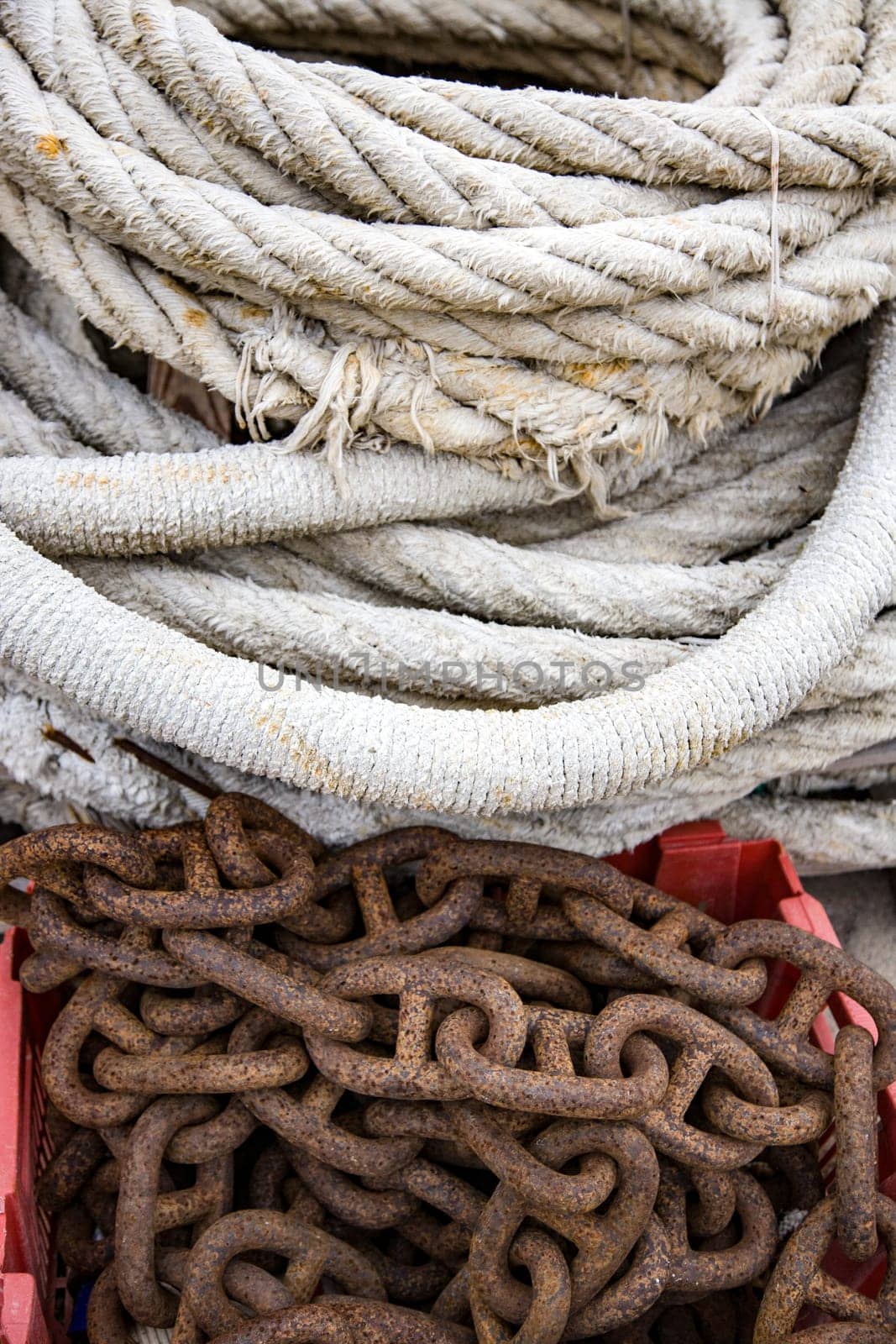 Rope and chain for boats on dock