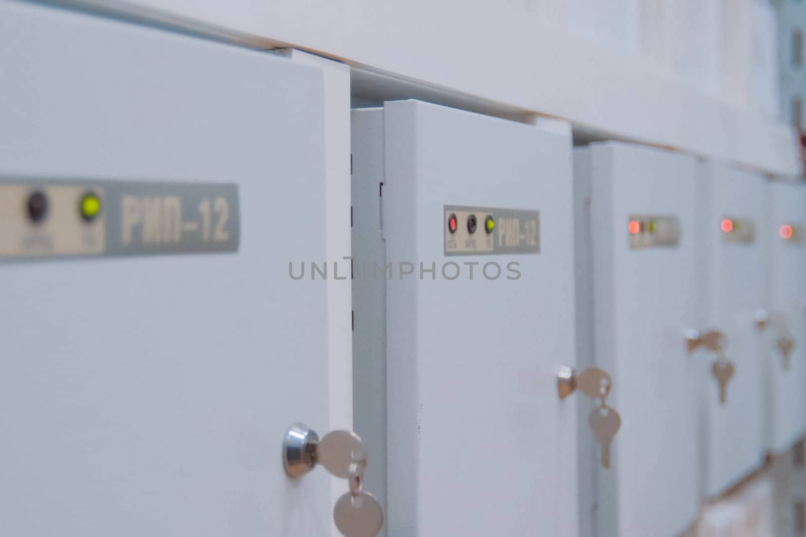 Wardrobes with remote control equipment. Closed dashboards.