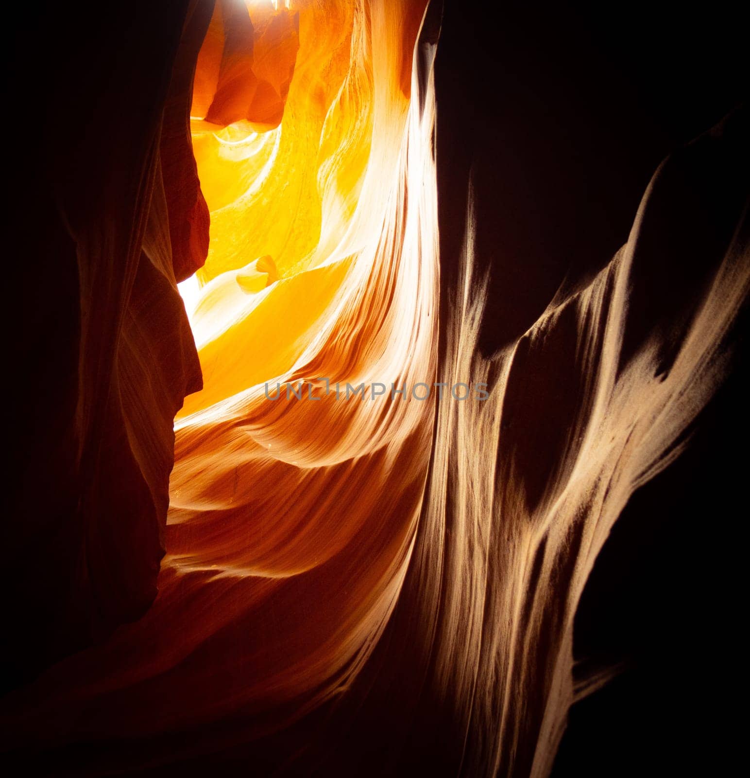 Upper Antelope Canyon in Ariziona - travel photography