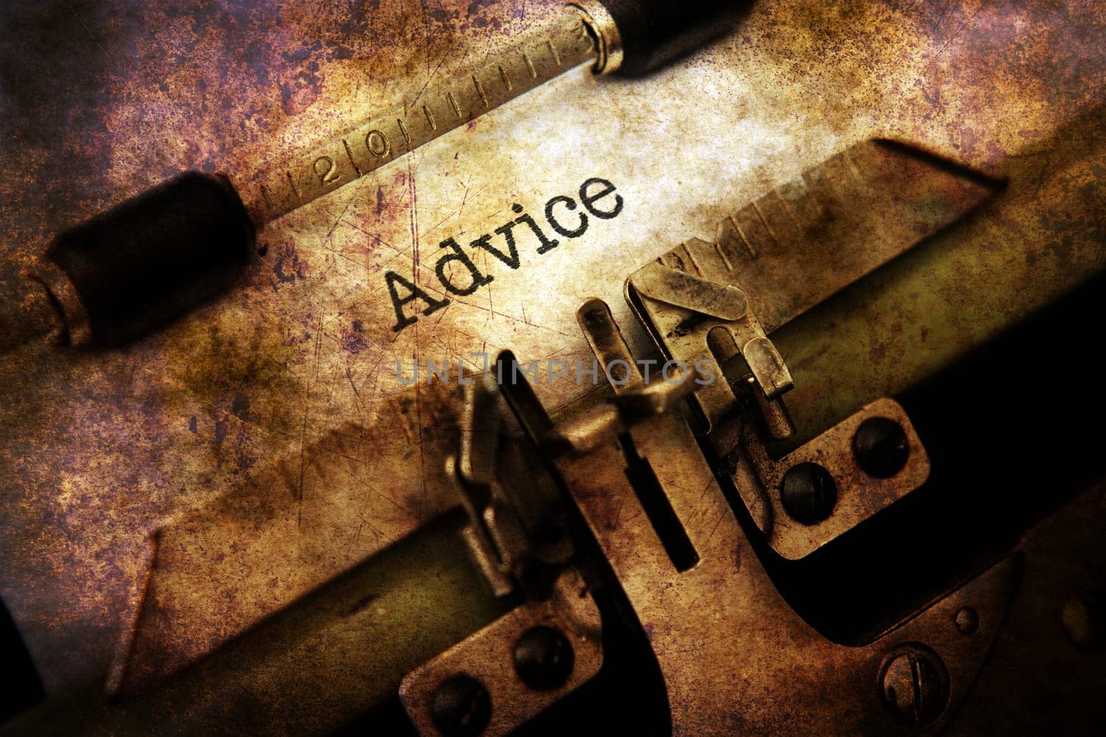 Advice text on vintage typewriter