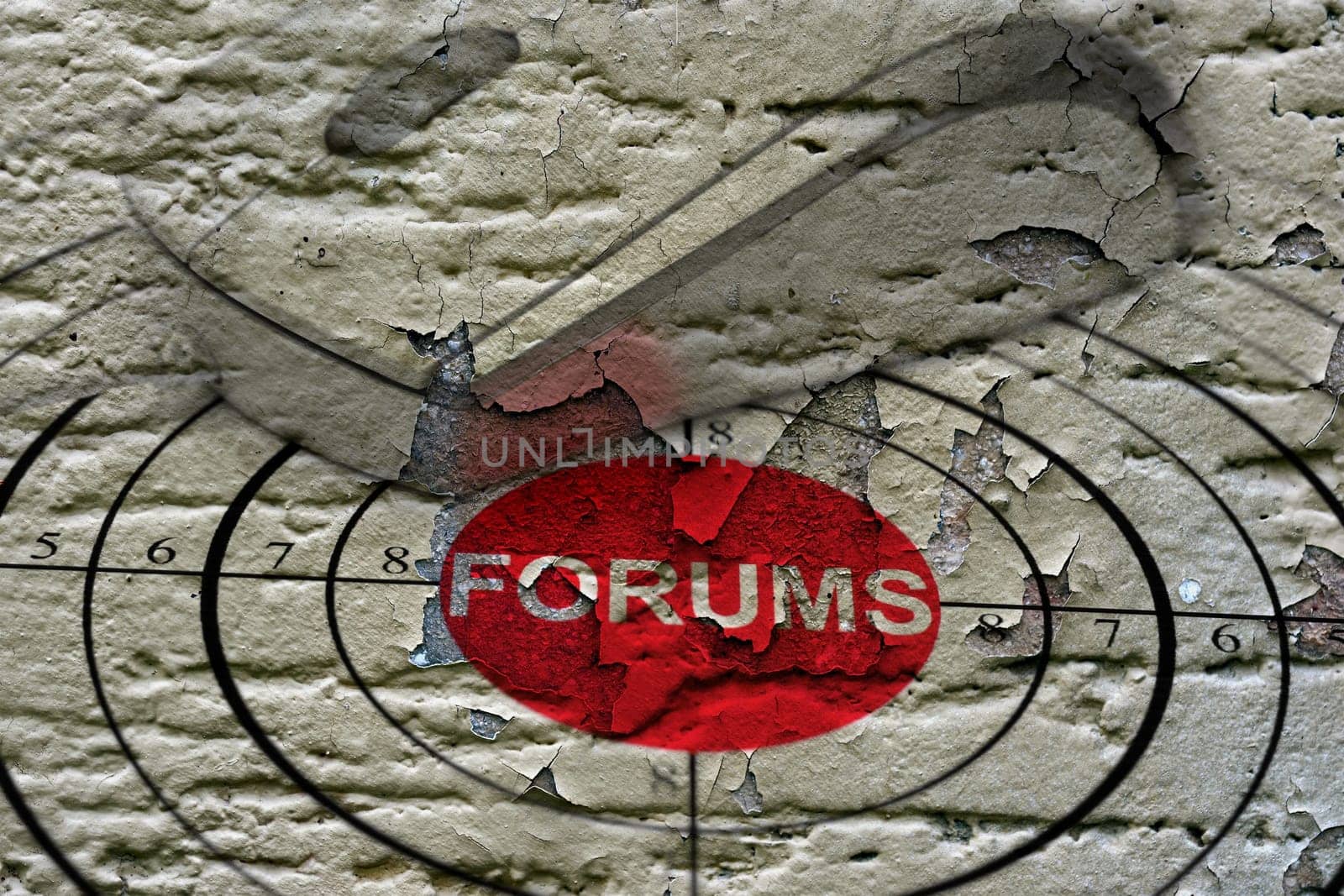 Forum target grunge concept