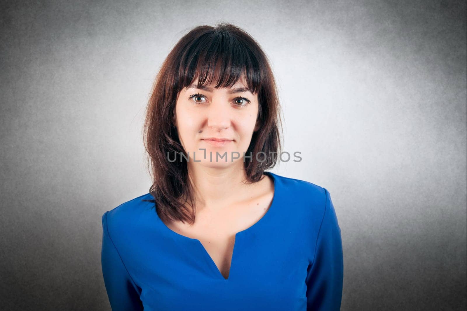 Casual pretty brunette girl closeup