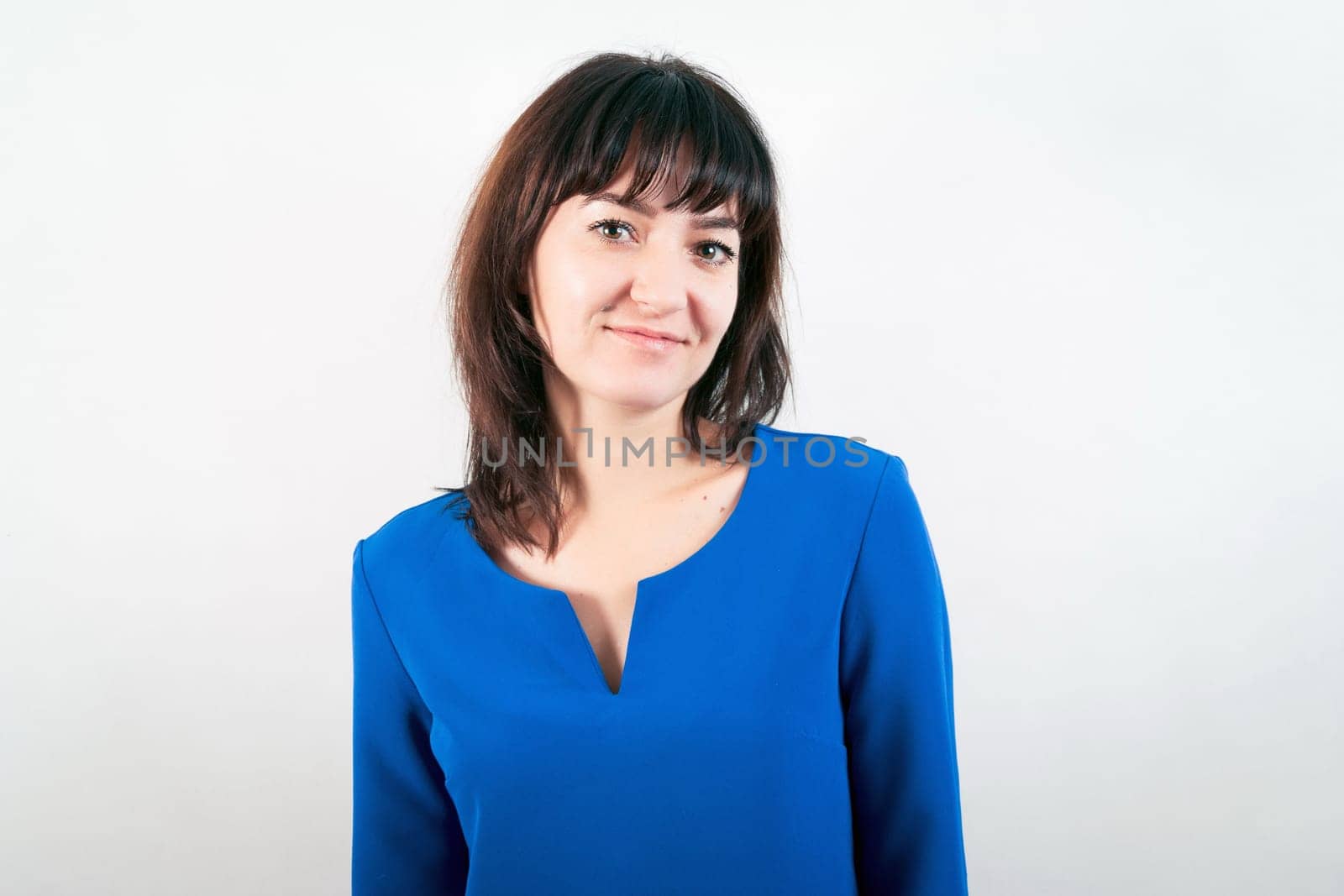 Casual pretty brunette girl closeup