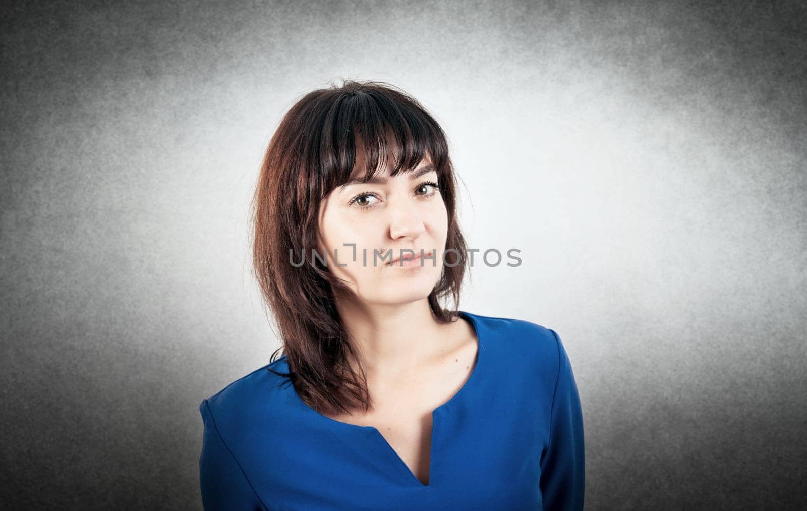 Casual pretty brunette girl closeup