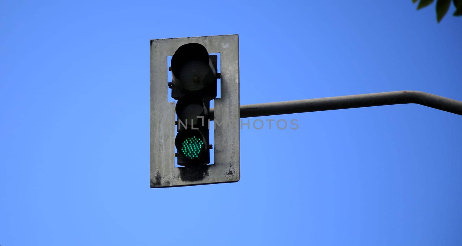 salvador, bahia / brazil - july 1, 2020: a traffic light is seen in the neighborhood of pernambues in the city of Salvador.