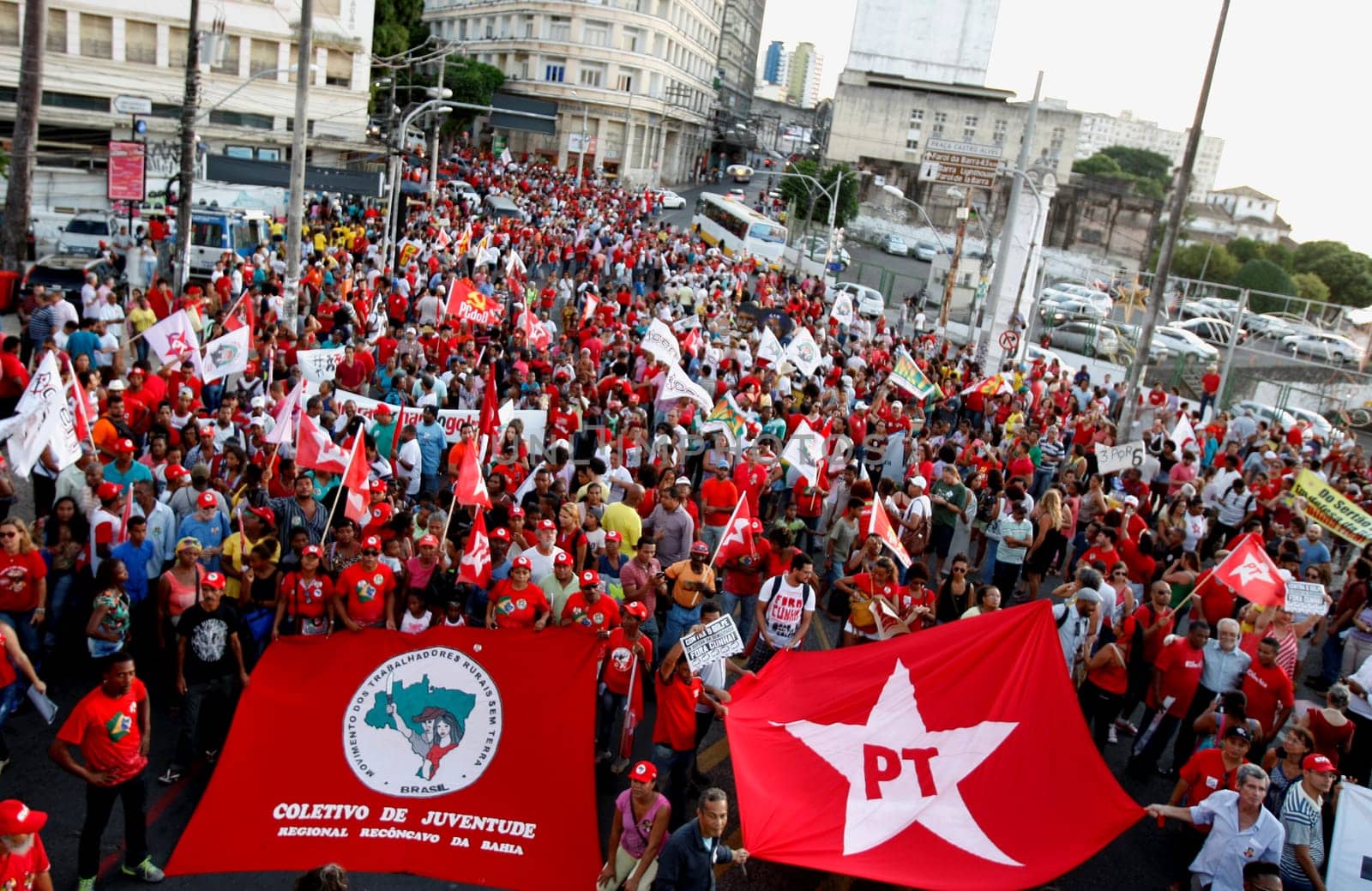 salvador, bahia, brazil - dec. 16, 2015: members of the trade union centrals, political parties and social movements mobilize in favor of president Dilma Rousseff and asking Eduardo Cunha to leave the presidency of the Chamber of Deputies....