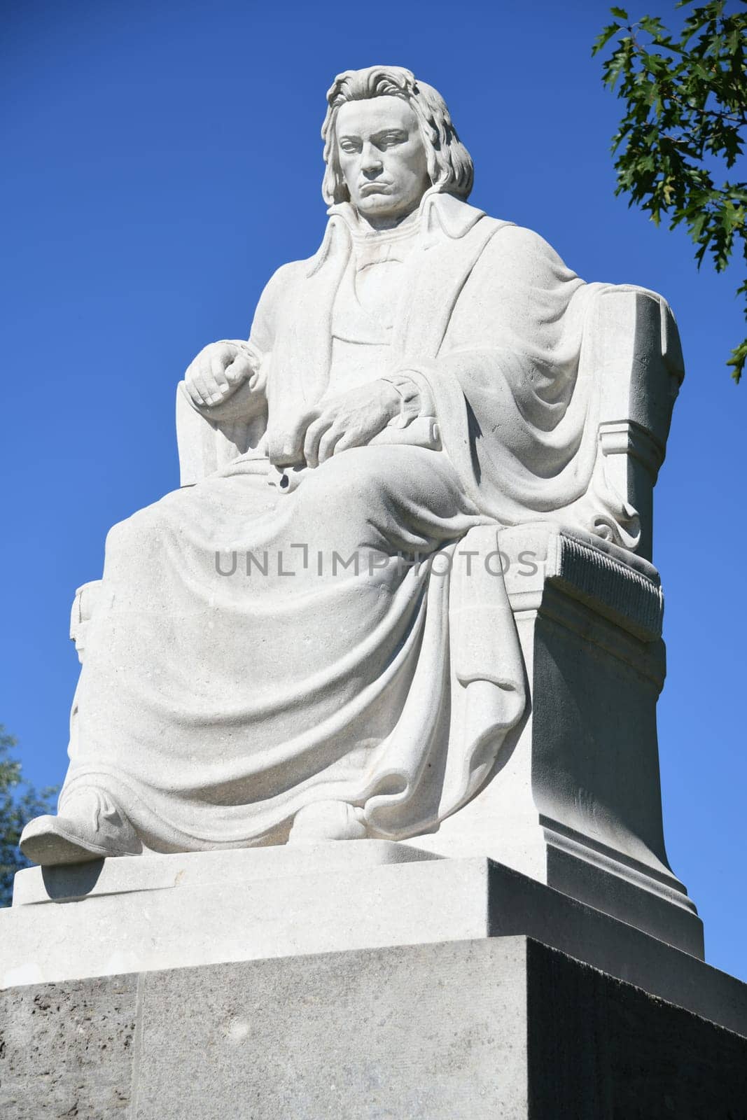 The historic Beethoven monument in Nuremberg's St. Johannis district is made of white Untersberg marble and stands on the Westtorgraben in a newly created park.
