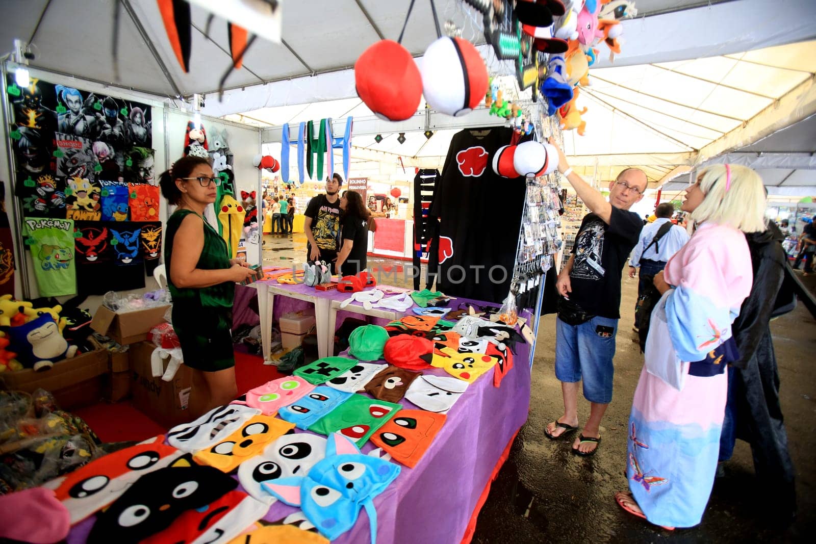 salvador, bahia / brazil - august 27, 2016: people are seen in store stand during japanese culture party at Parque de Exposicoes in the city of Salvador.