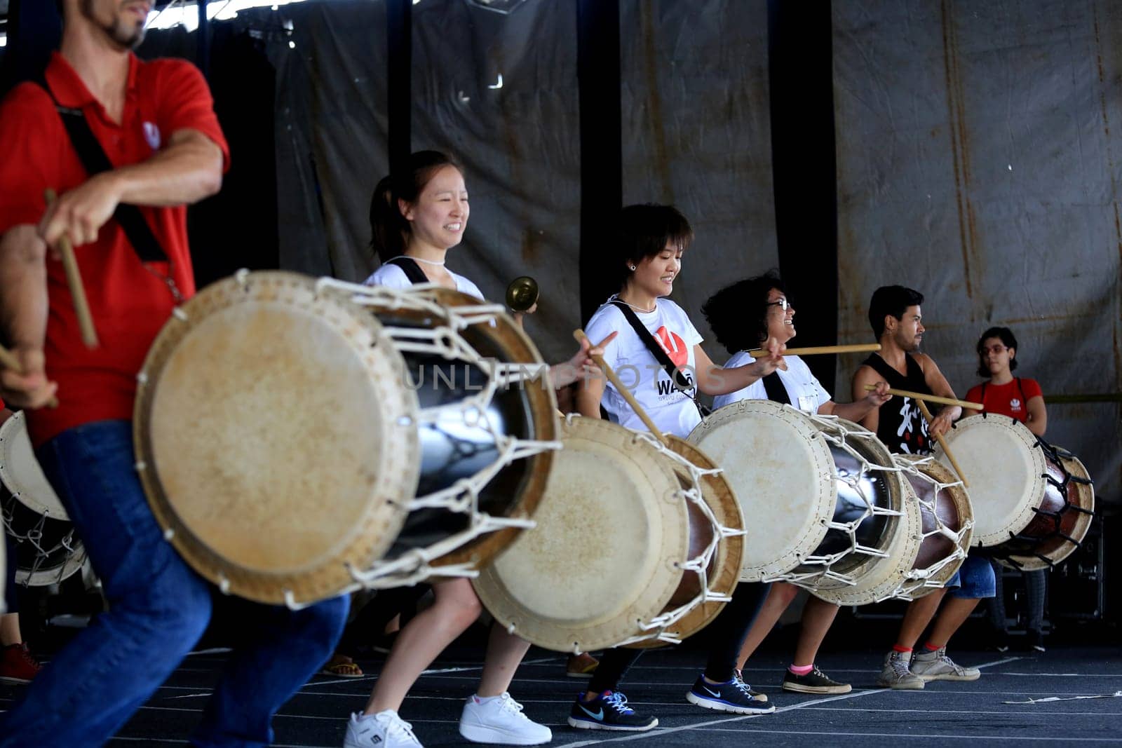 salvador, bahia / brazil - august 27, 2016: performance of japanese culture drums at Parque de Exposicoes in the city of Salvador.