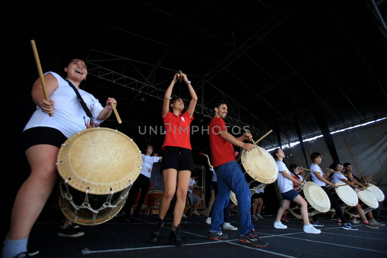 salvador, bahia / brazil - august 27, 2016: performance of japanese culture drums at Parque de Exposicoes in the city of Salvador.