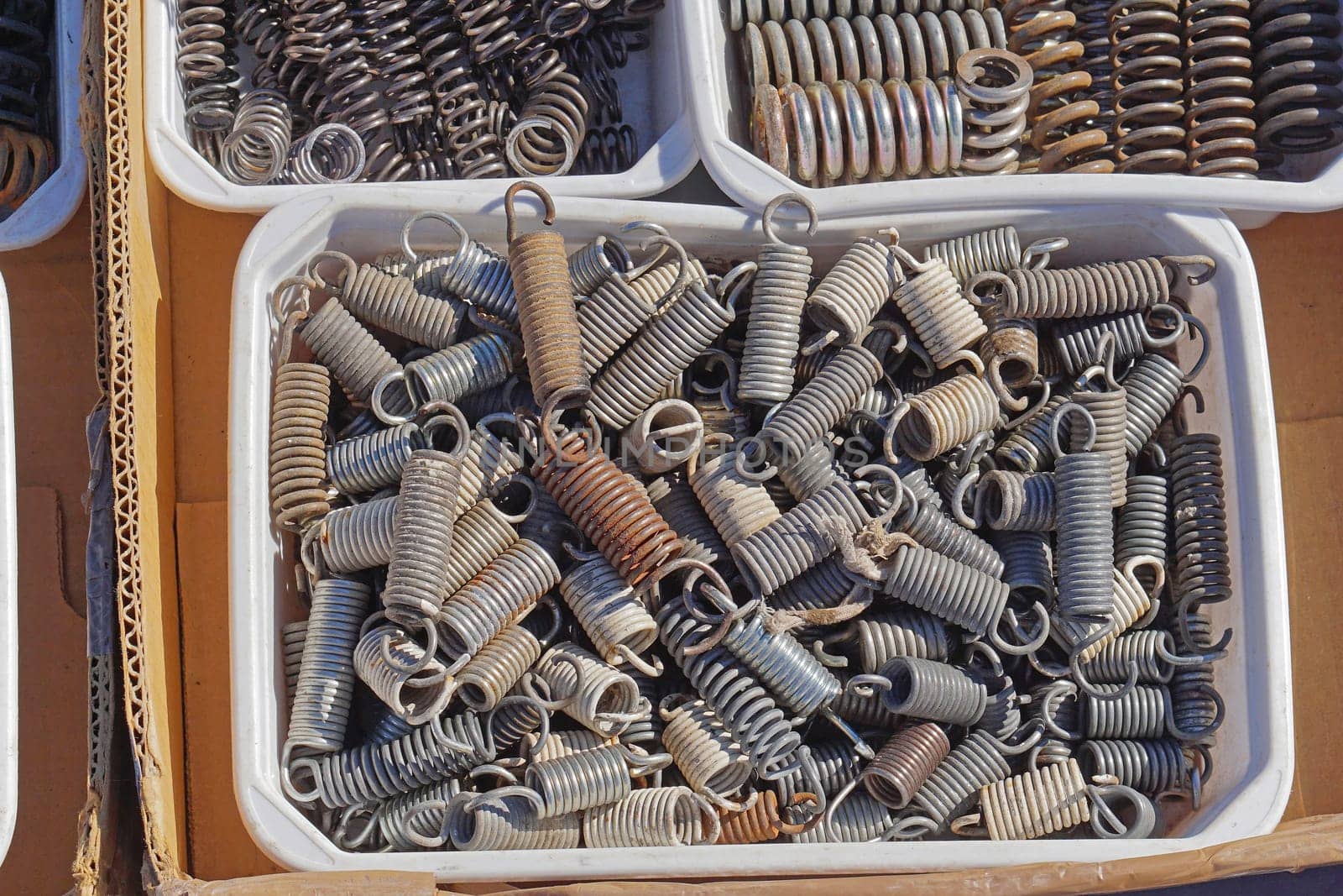 Bunch of springs coils in various dimensions box