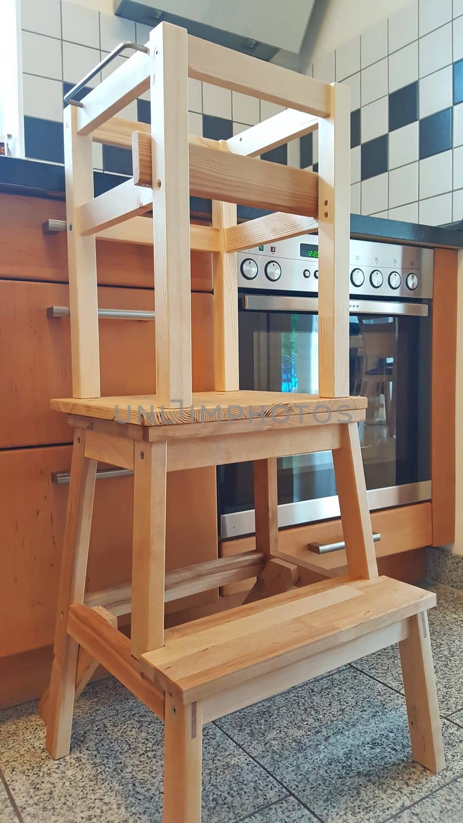 learning tower for small children to build yourself