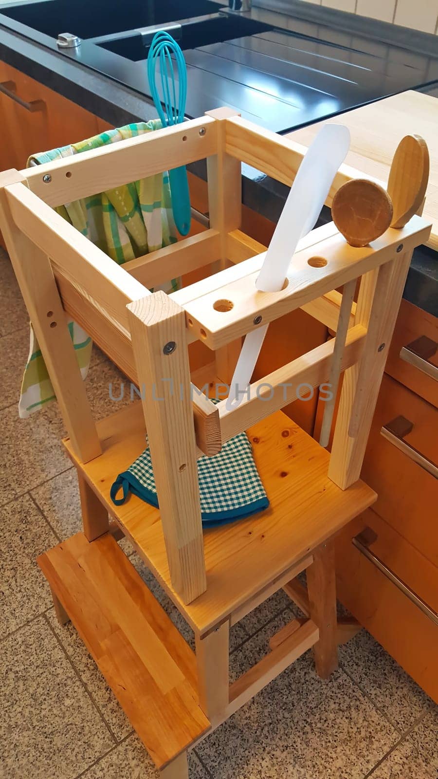 learning tower for small children to build yourself