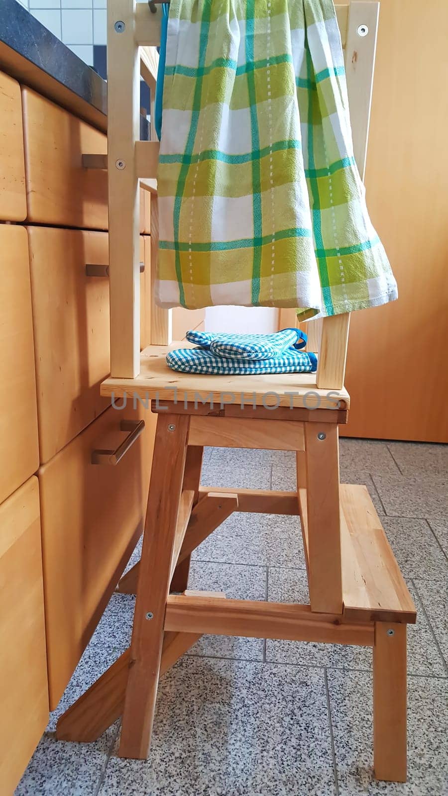 learning tower for small children to build yourself