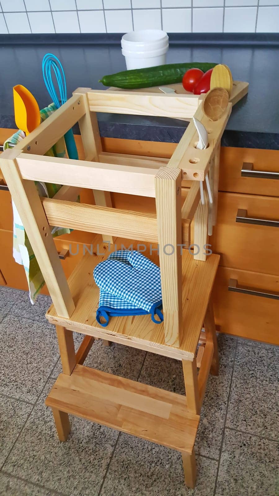 learning tower for small children to build yourself
