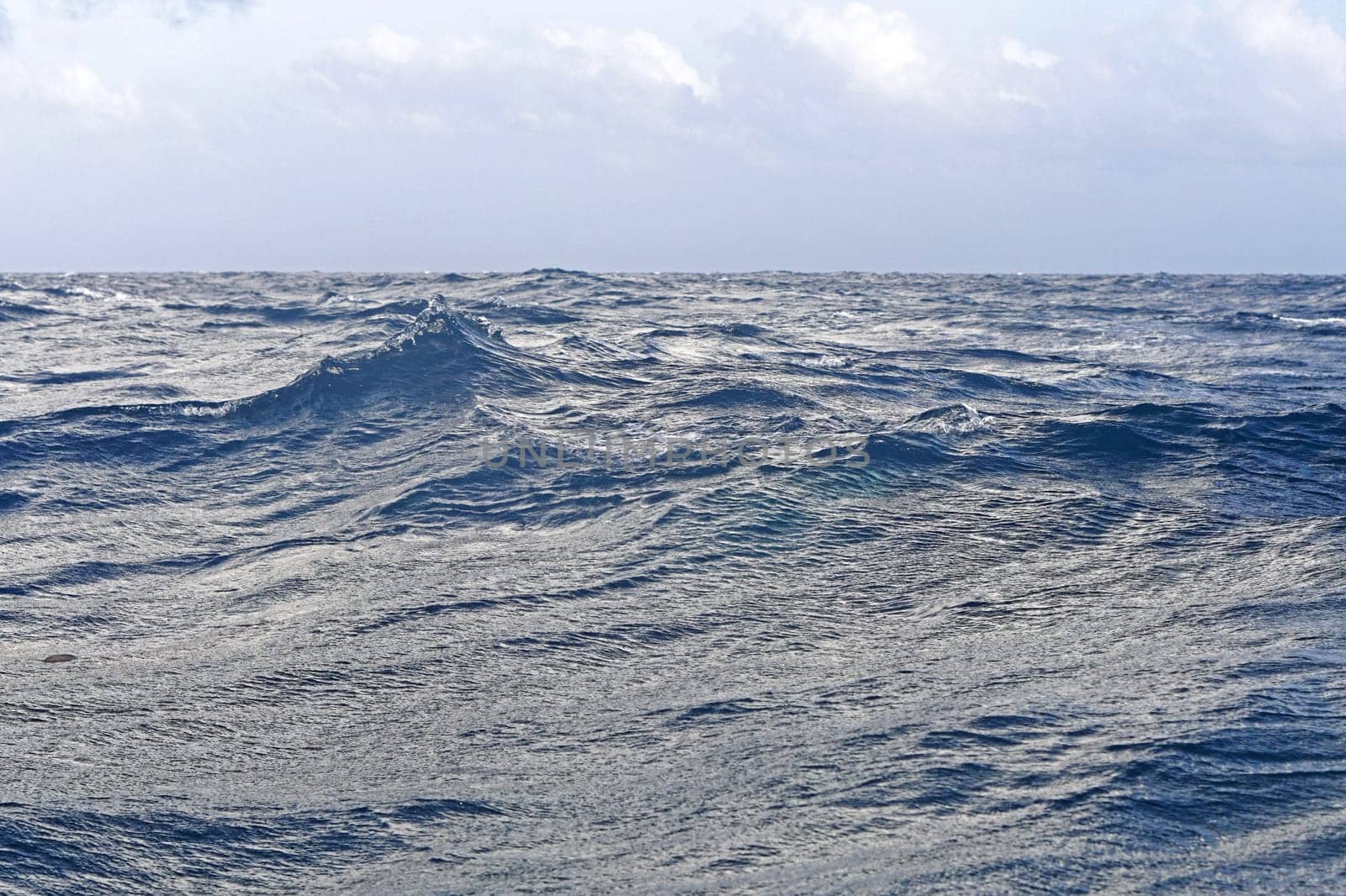 Big waves in Indian ocean near Africa