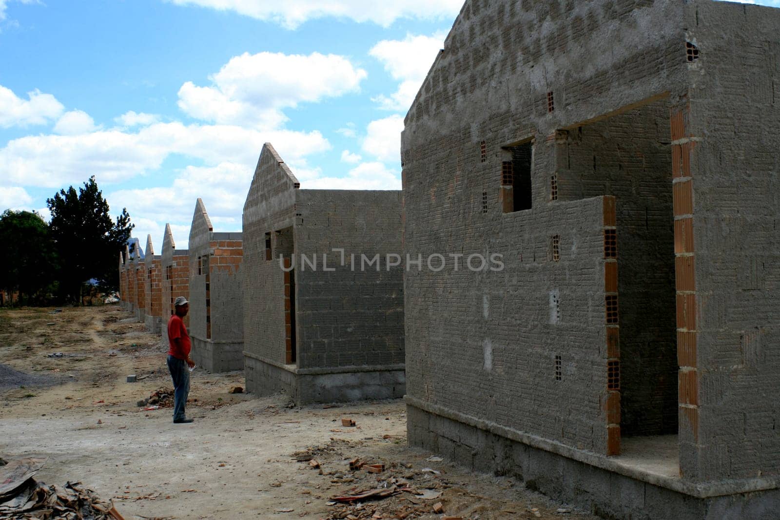 itamaraju, bahia / brazil - september 4, 2008: construction of houses of the brazilian popular happiness program in the city of Itamaraju, in the south of Bahia.