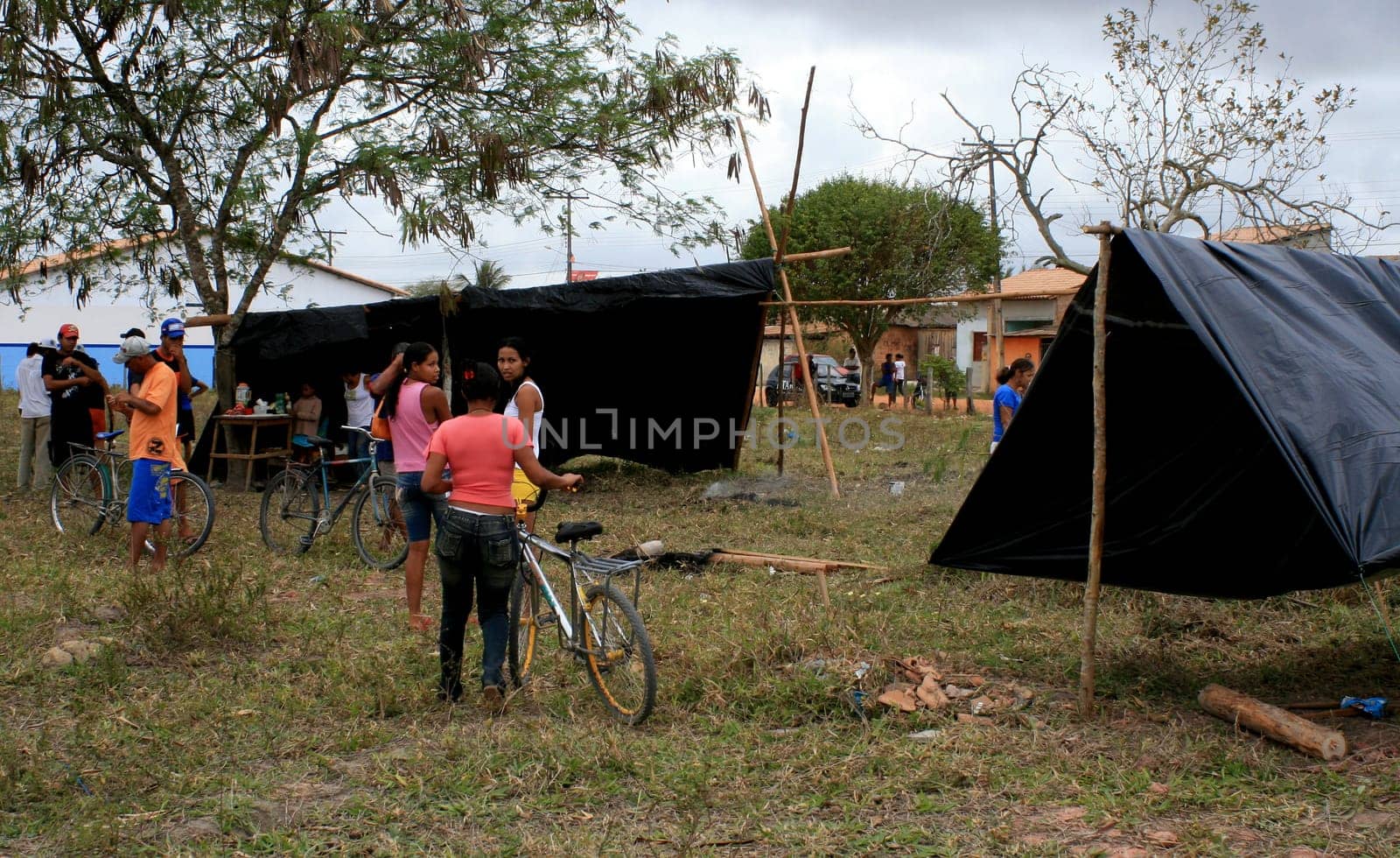 eunapolis, bahia / brazil - april 8, 2009: members of the Movimento Sente Terra - MST - are seen during the occupation of a farm invaded in the rural area of the municipality of Eunapolis....
