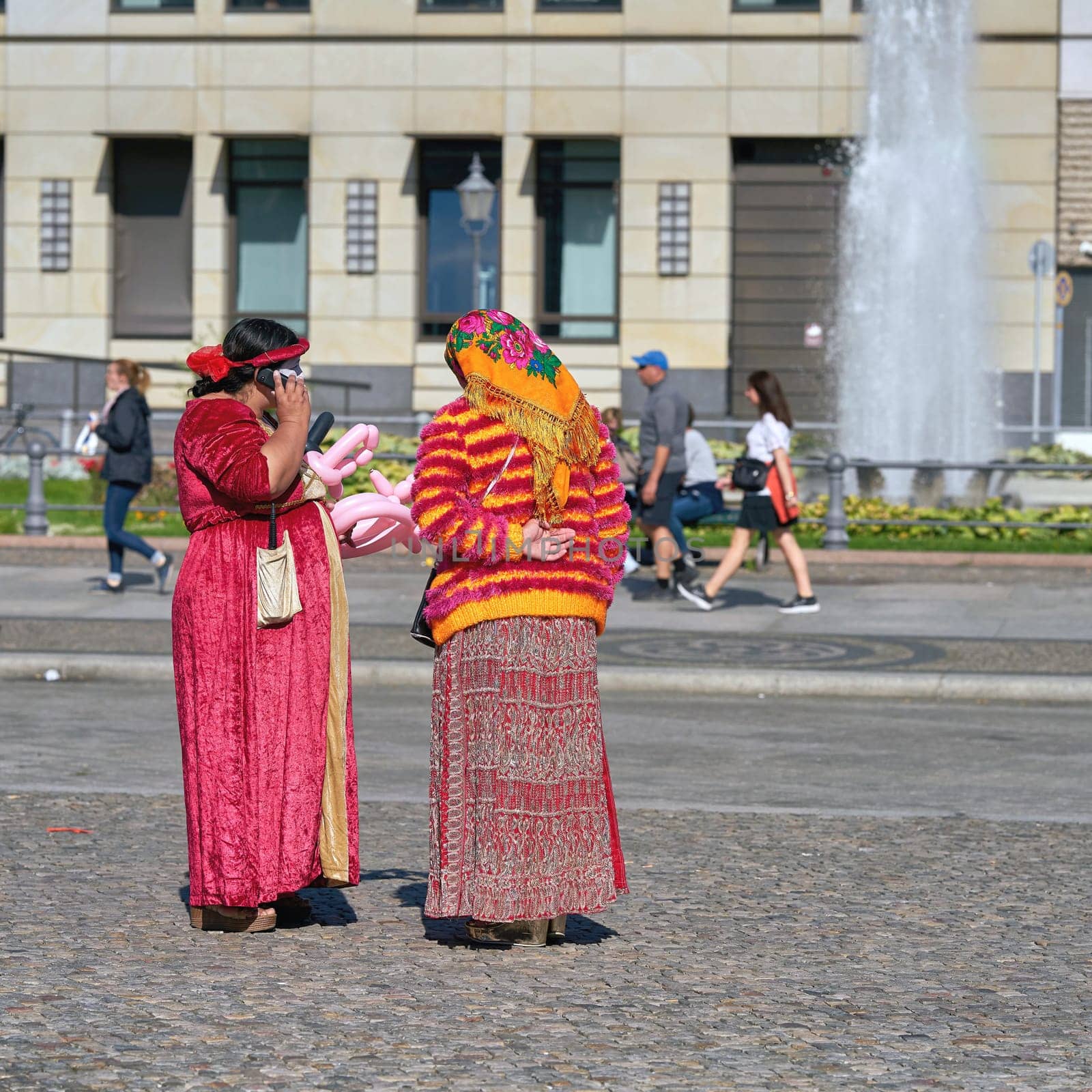 Members of the Roma ethnic group as street artists in the city centre of Berlin