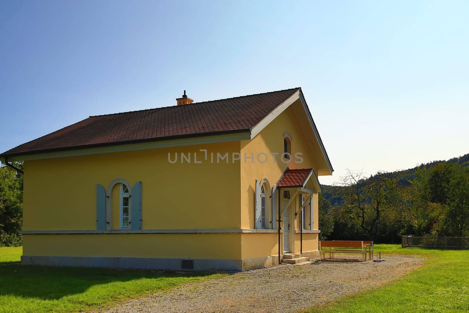 Lock 10 at the Altmühl is a sight near Riedenburg