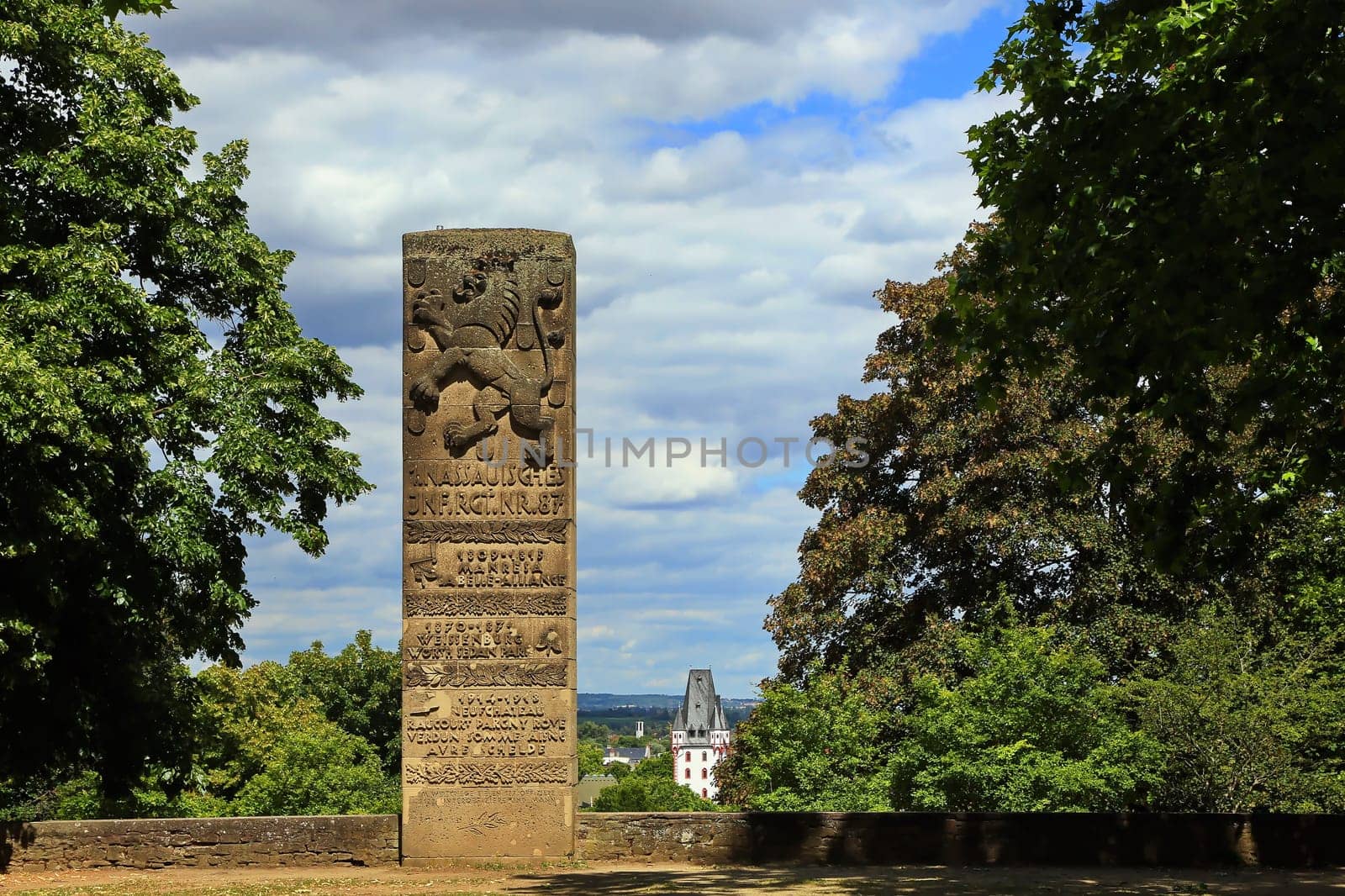 Mainz is a city in Rhineland-Palatinate with many historical sights