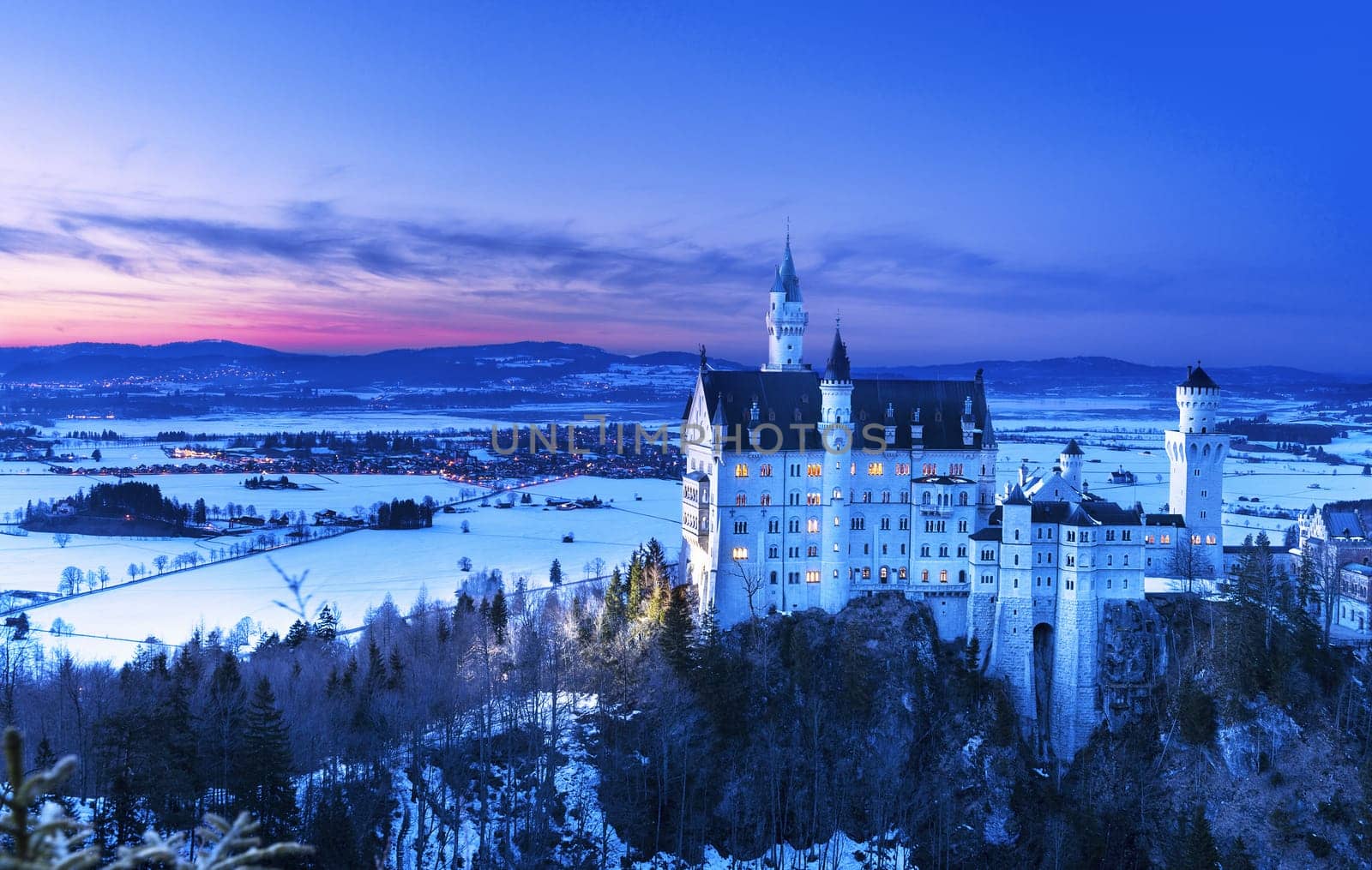 Neuschwanstein Castle near Fussen, Baviara, in Germany