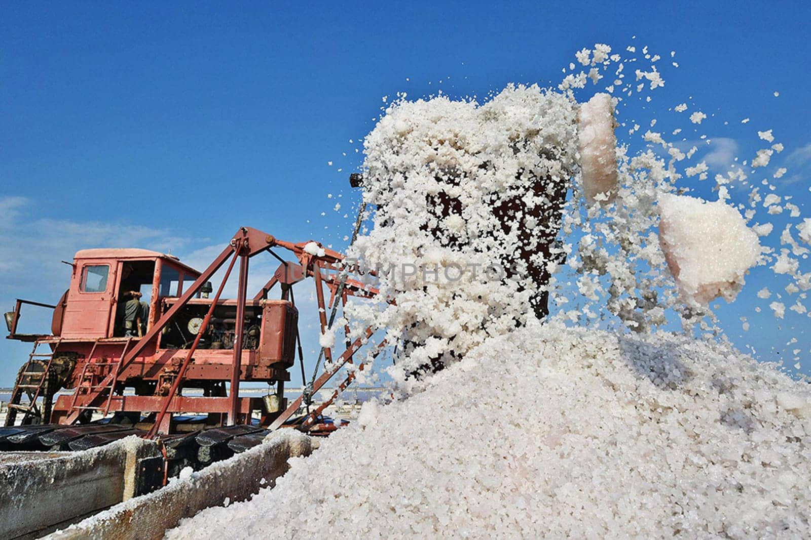 Deposit of table salt. Salt extraction. Deposit of table salt. Salt extraction.