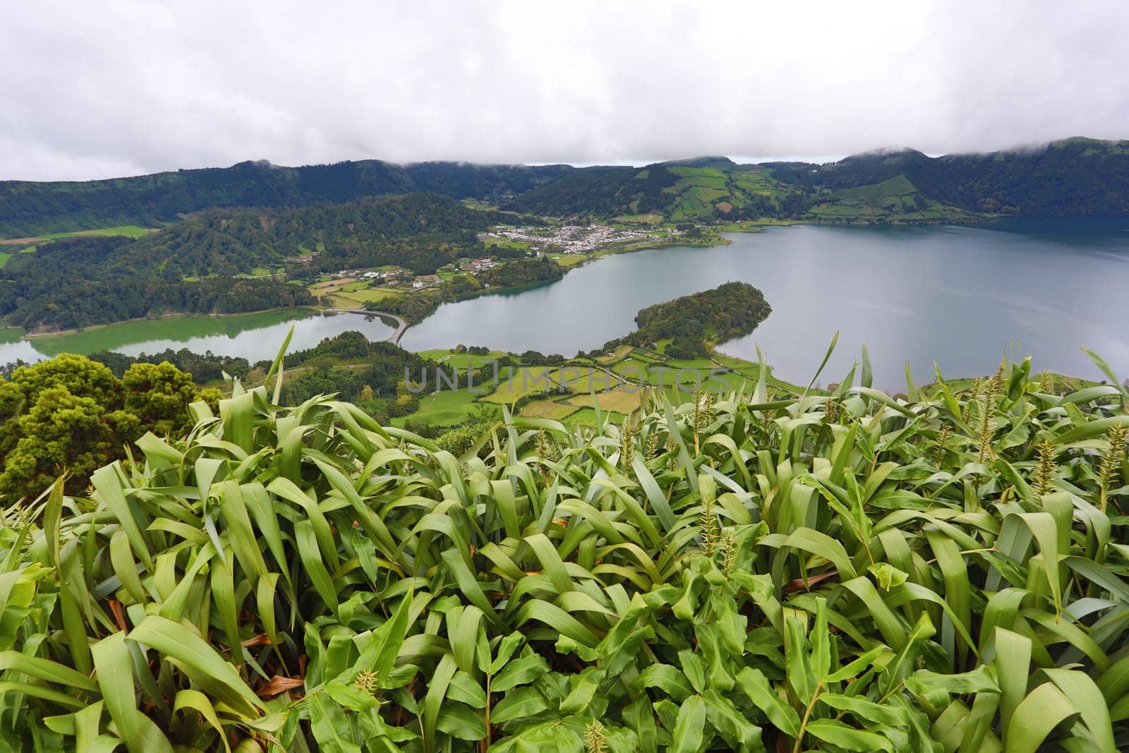 The astonishing Lagoon of the Seven Cities (Lagoa das 7 cidades) - Azores - Portugal