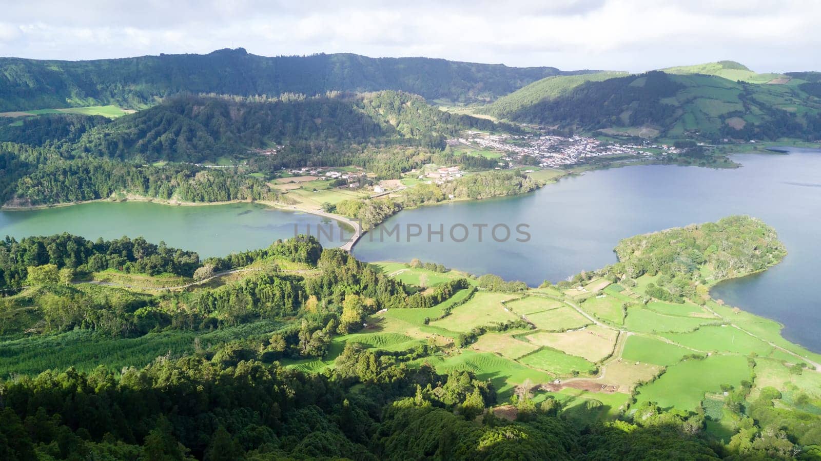 The astonishing Lagoon of the Seven Cities (Lagoa das 7 cidades) - Azores - Portugal