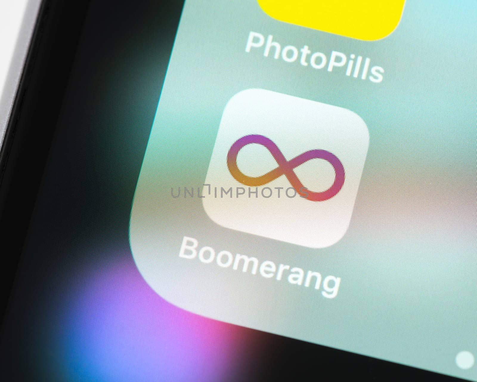 BAYONNE, FRANCE - CIRCA JANUARY 2021: Boomerang app icon on Apple iPhone screen. Boomerang takes a burst of photos and stitches them together into a mini video that plays forward and backward.